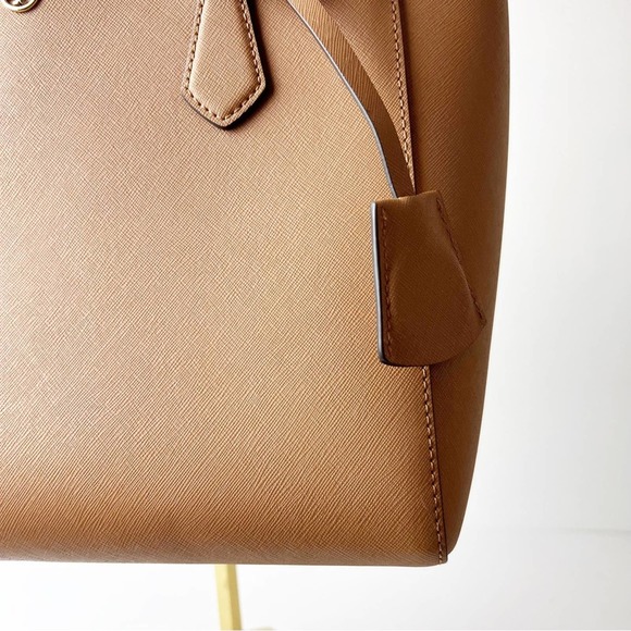 Tory Burch Camel Leather Tote Bag - Picture 4 of 11